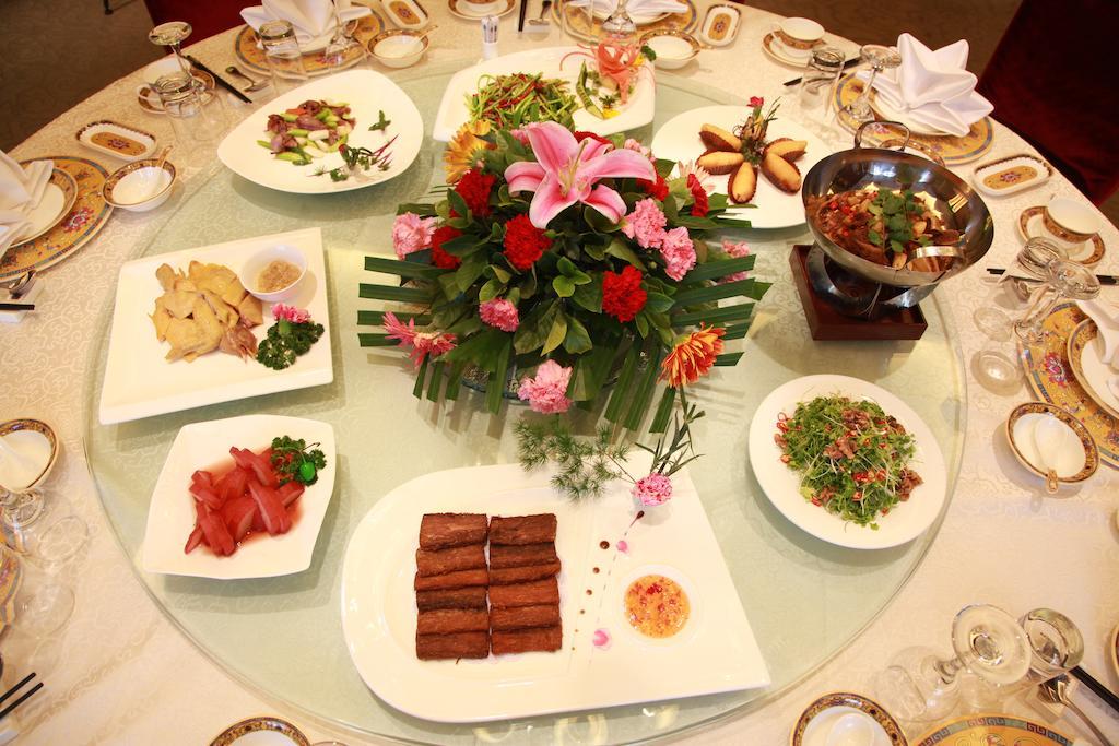 New Gloria Plaza Garden Hotel Харбин Экстерьер фото