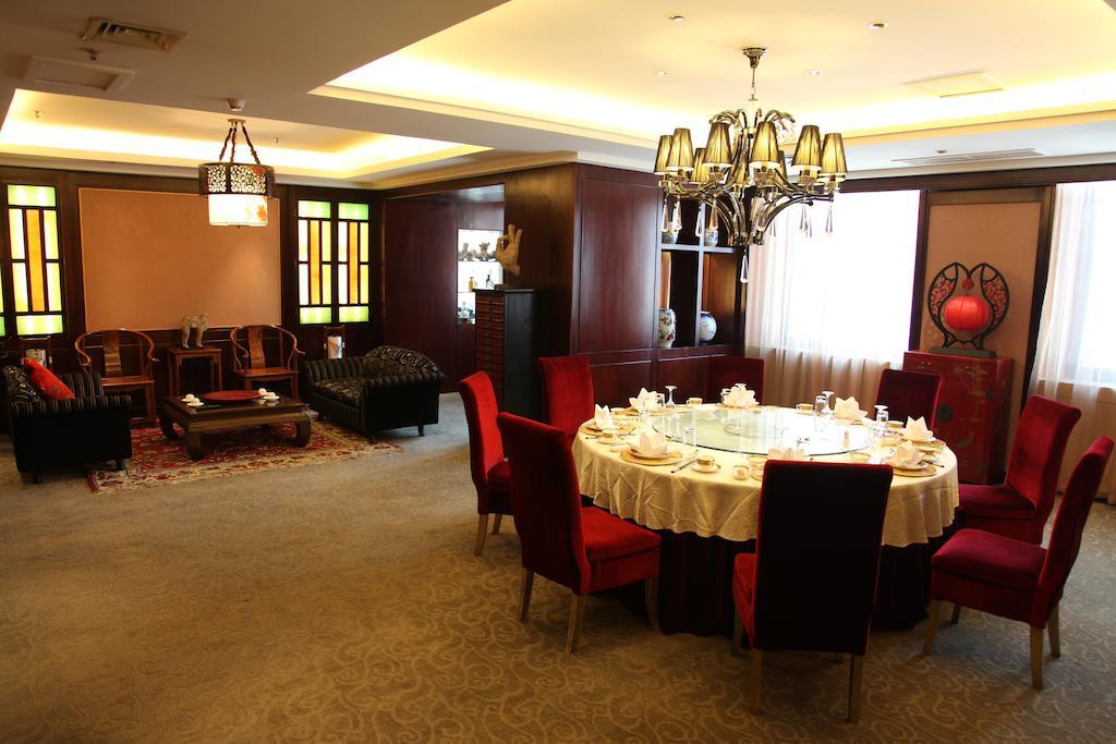 New Gloria Plaza Garden Hotel Харбин Экстерьер фото